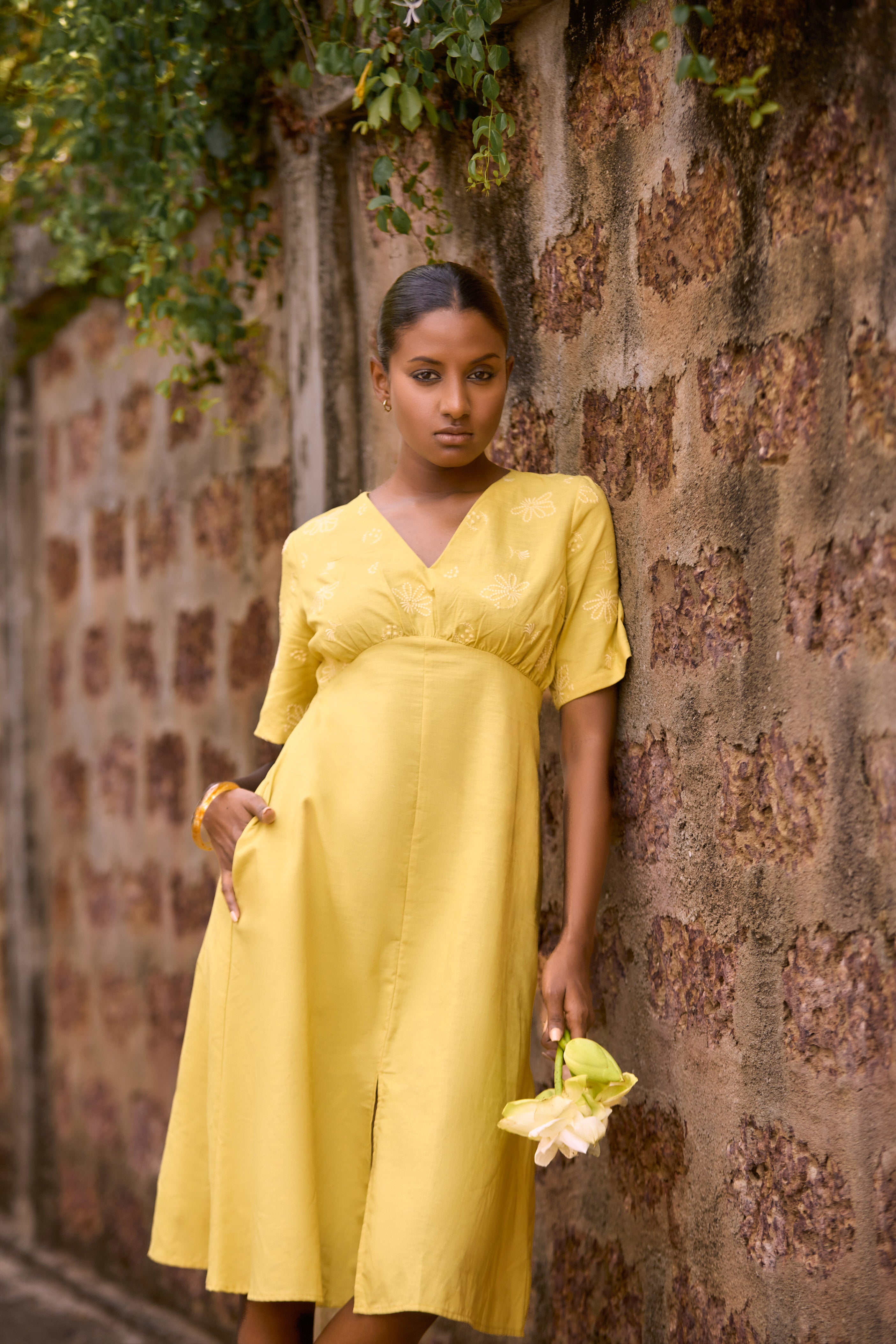Breeze Sunlit Linen Dress Breeze Sunlit Linen Dress