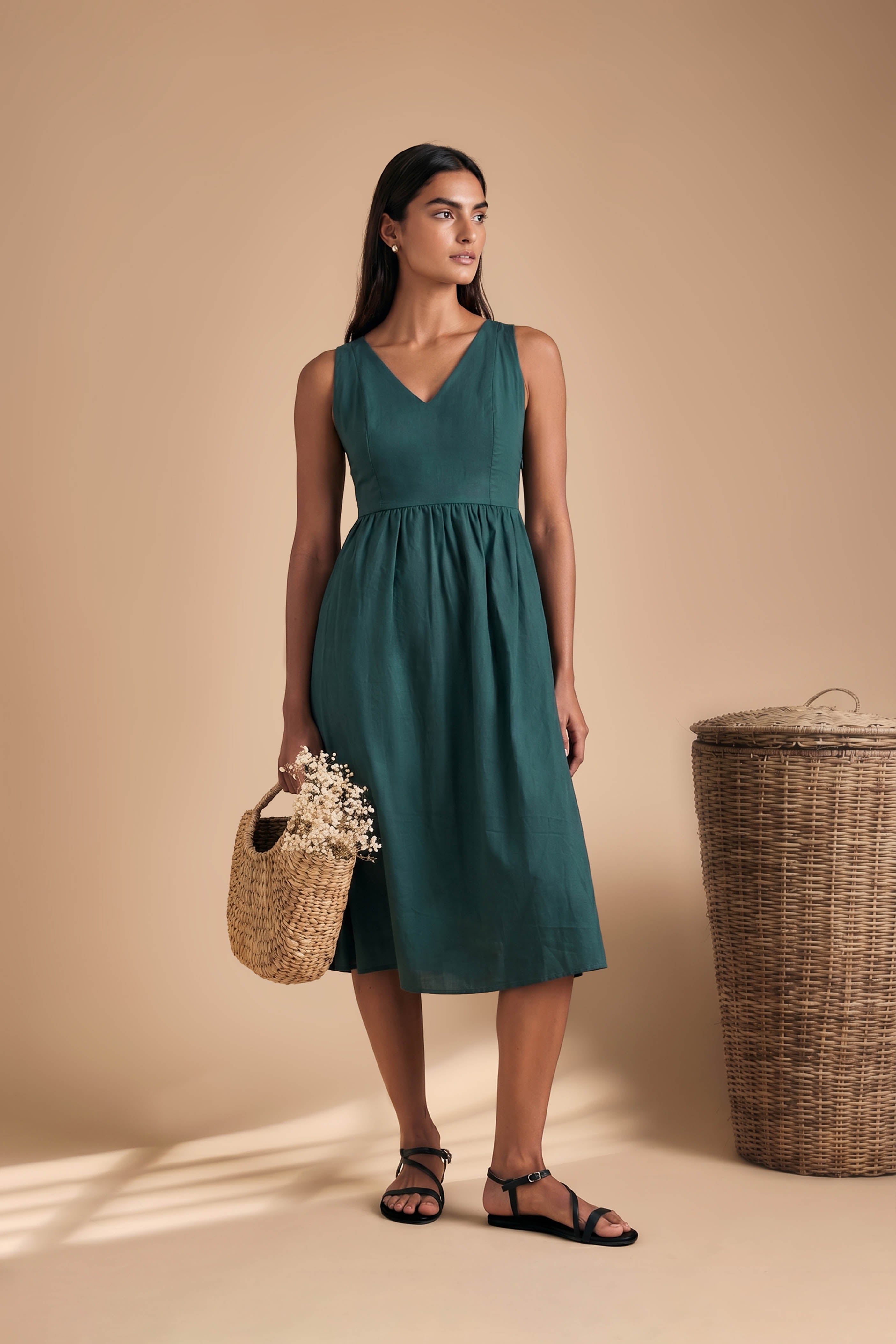 Elara Veil Linen Dress