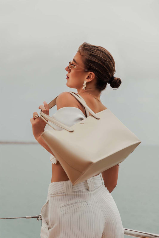 Berth Quarter Tote