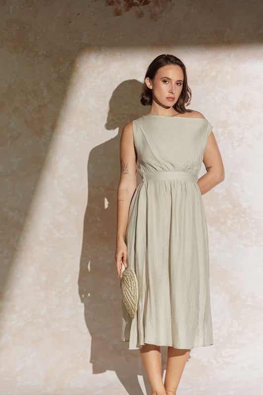 Isla Vida Midi Dress