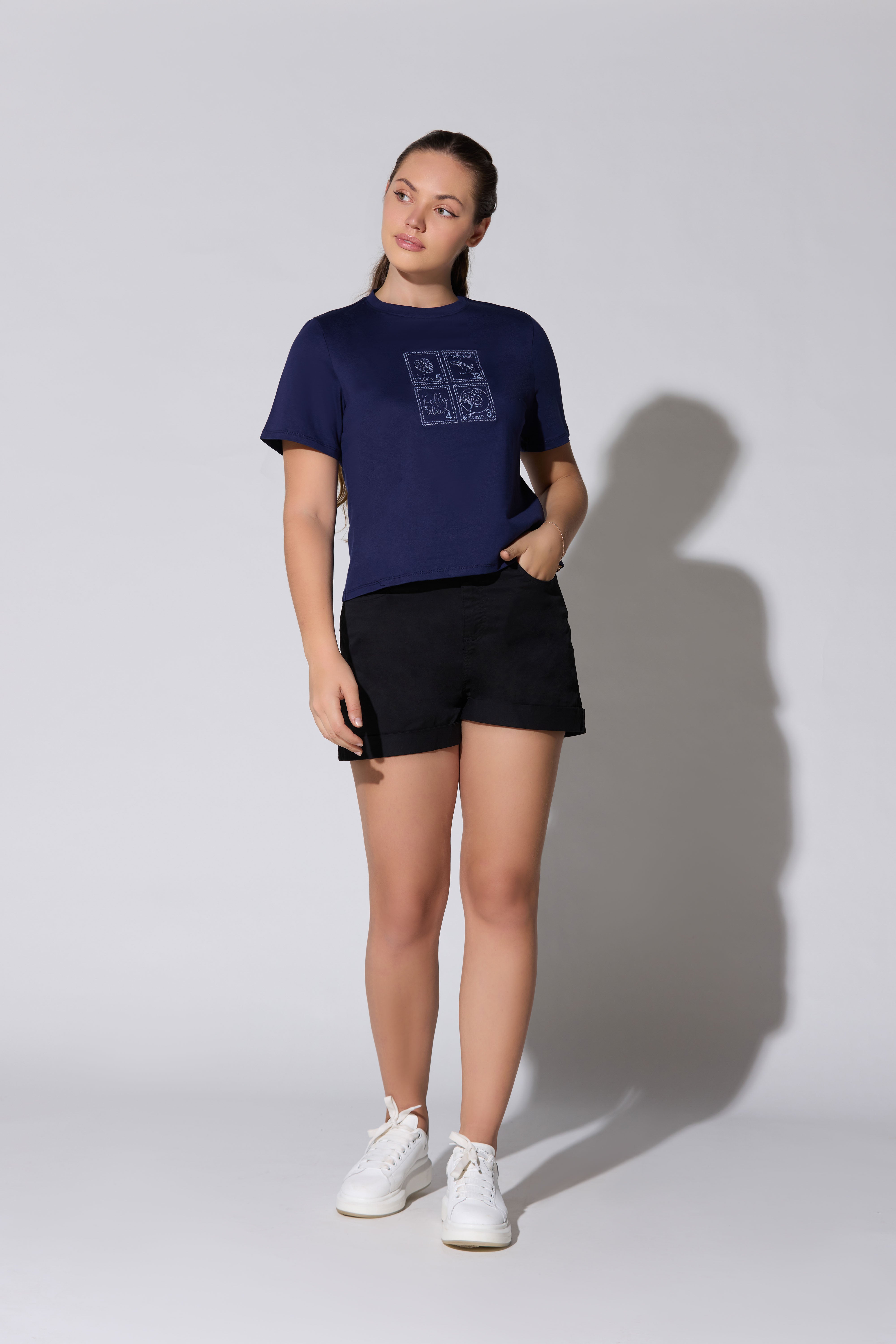 The Merlot High-Rise Cuffed Short