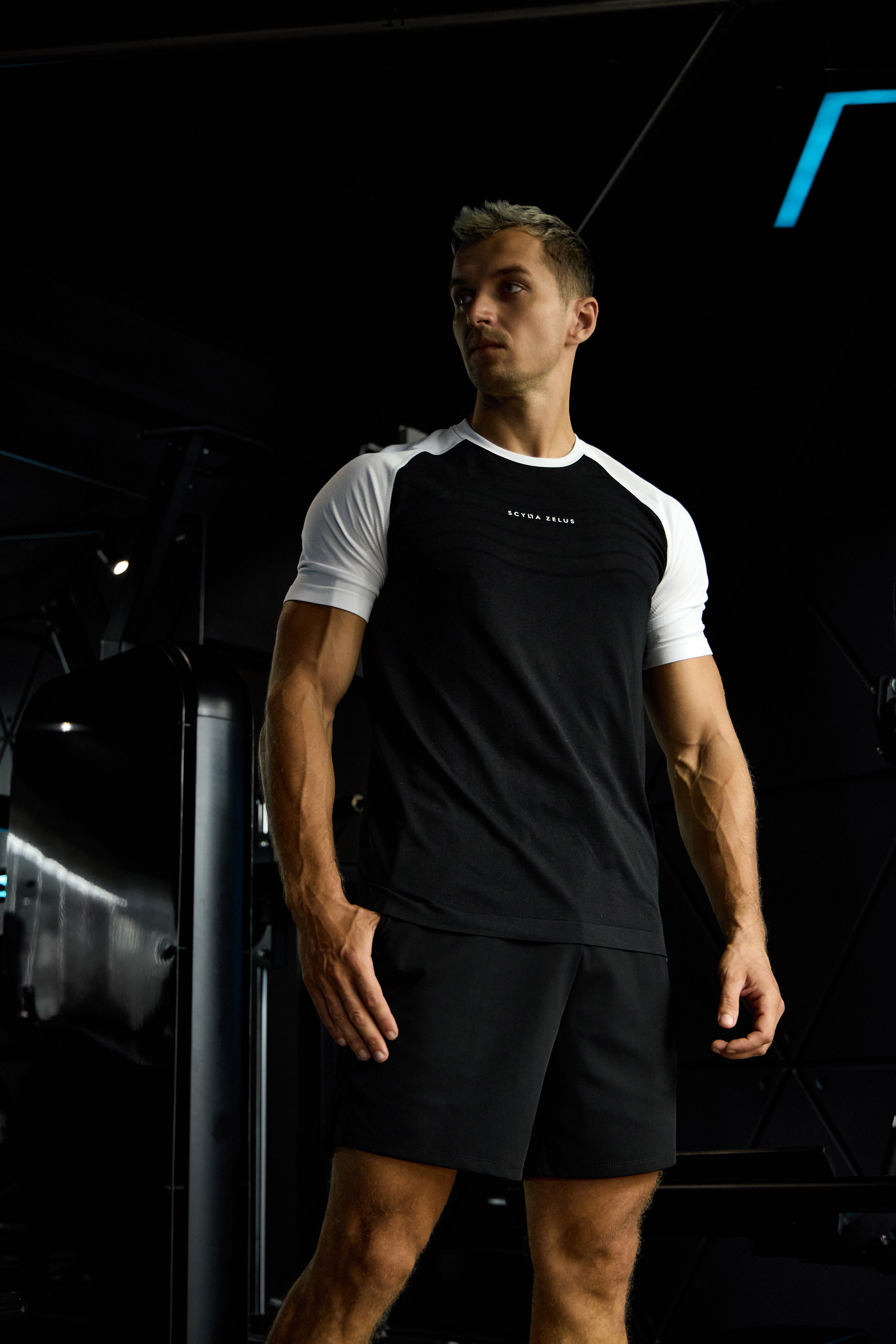 Contrast Seamless Raglan Tee