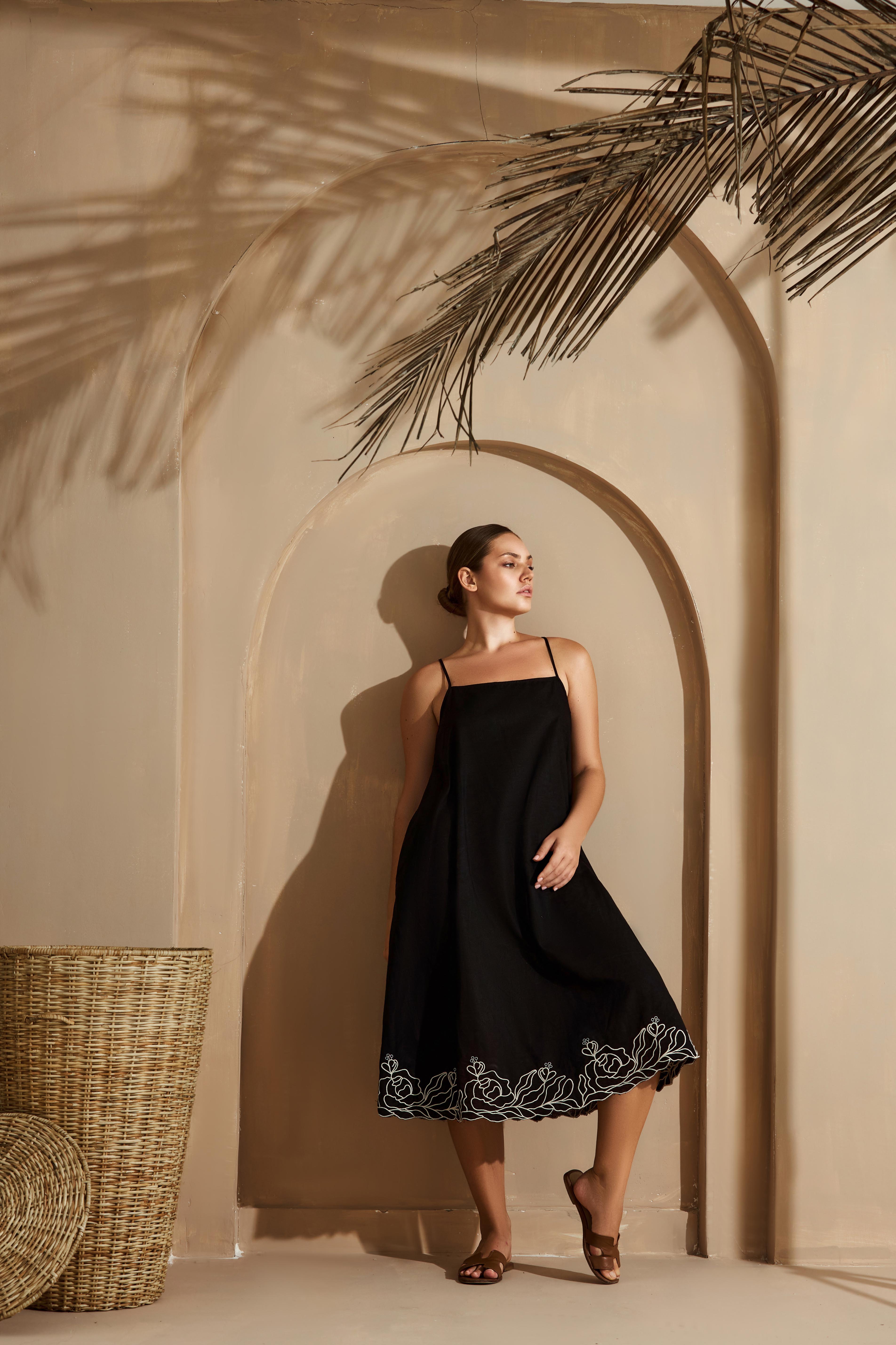 Mira Flor Linen Dress