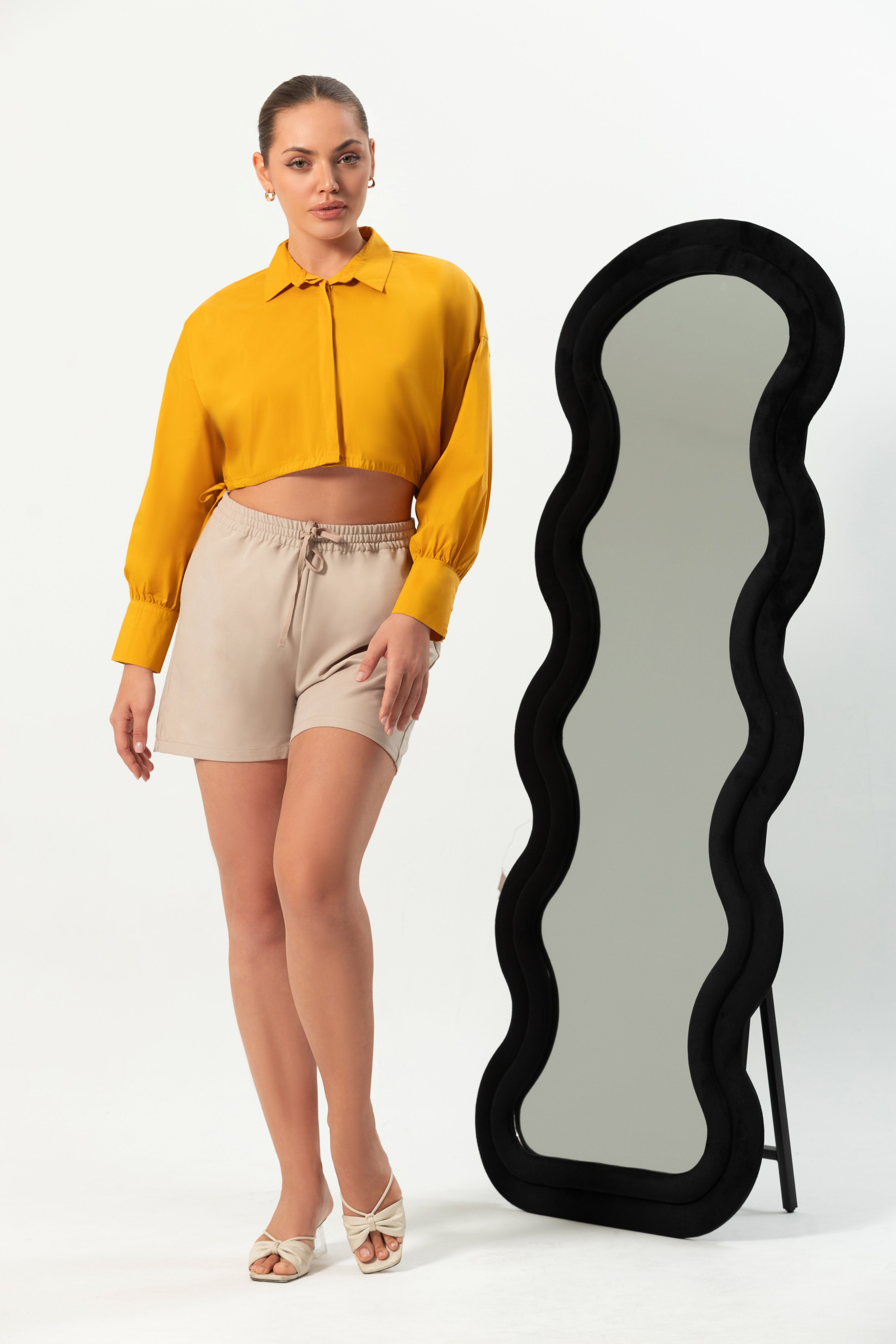 The Cropped Collared Blouse