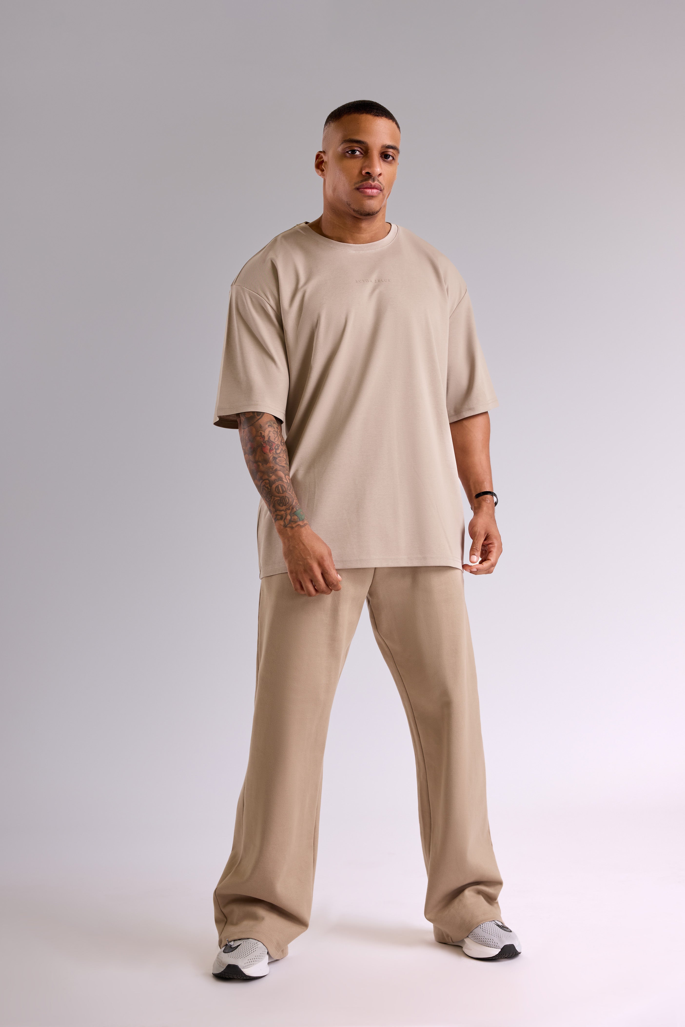 Classic Oversized Tee (Unisex)